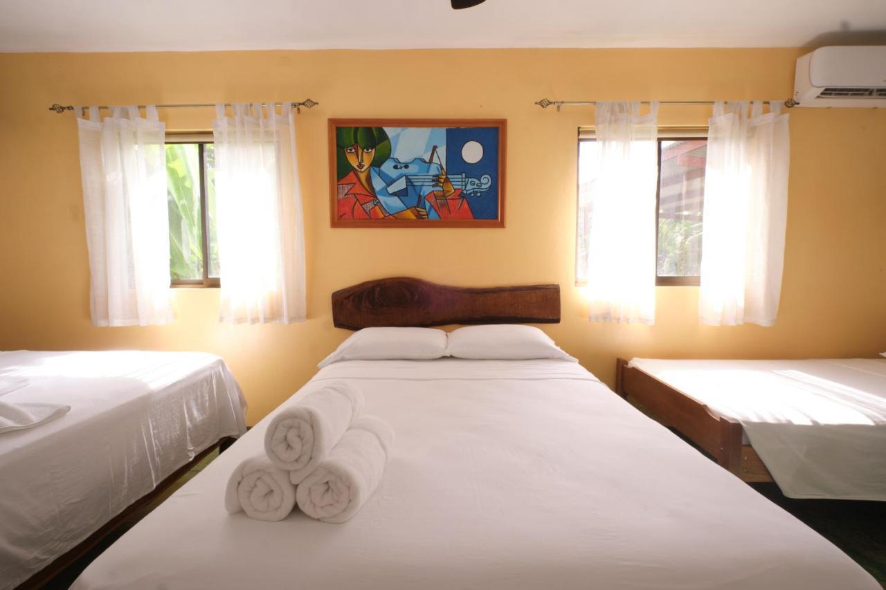 Villas Jacquelina Quepos Esterno foto
